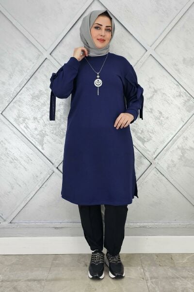 KADIN TAŞ VE KOLYE DETAYLI TESETTÜR TUNİK LACİVERT - 5 BEDEN