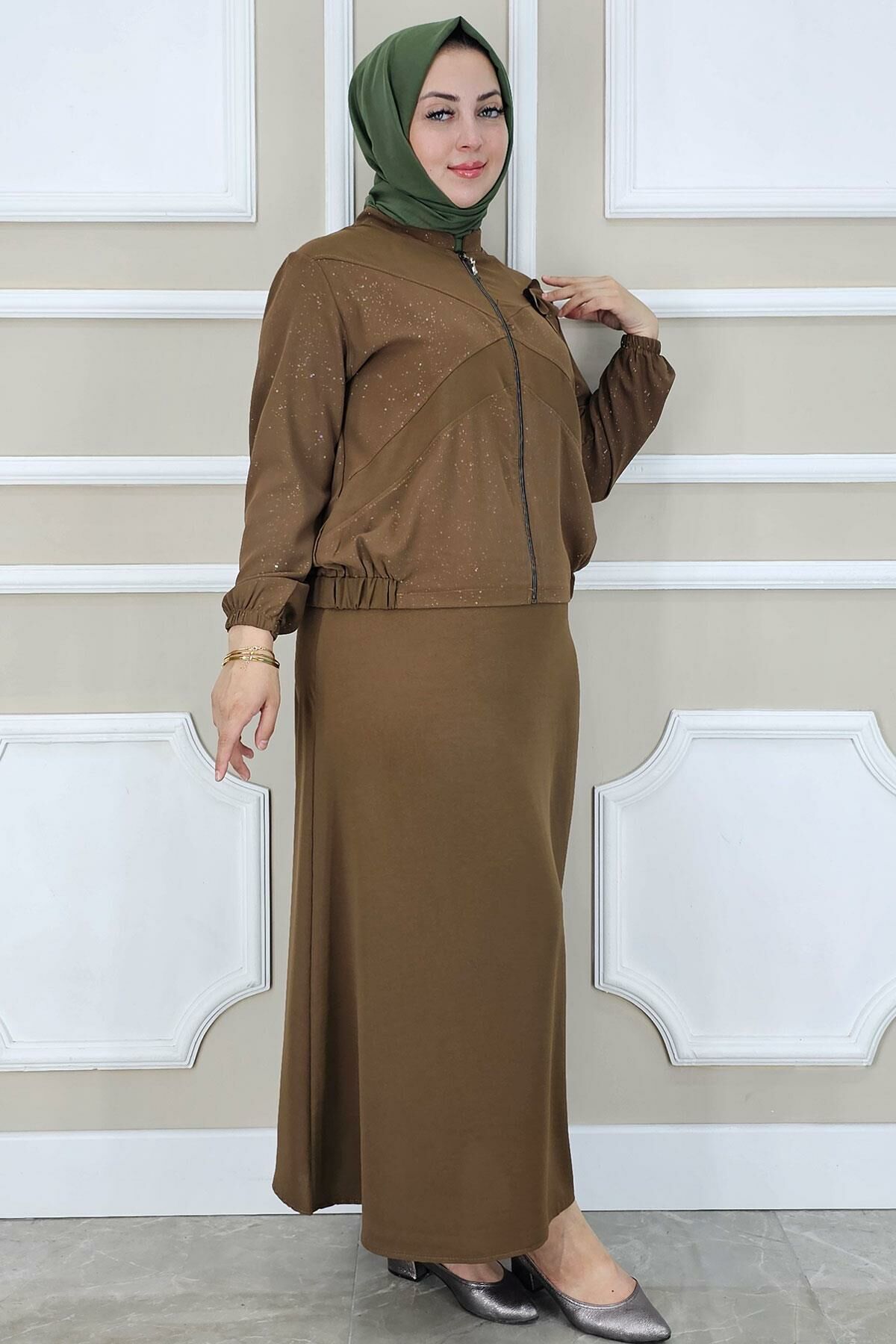 PYS KADIN TAŞ DETAYLI SİMLİ TESETTÜR TAKIM KAHVERENGİ - 4 BEDEN