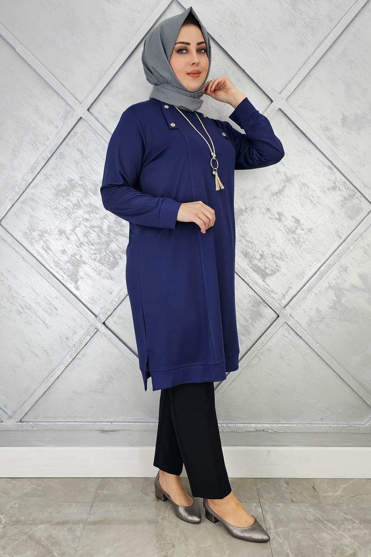 KADIN KOLYE VE DÜĞME DETAYLI TESETTÜR TUNİK LACİVERT - 5 BEDEN