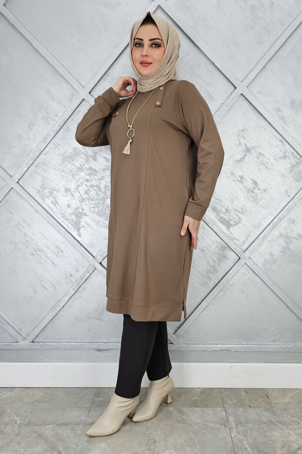 KADIN KOLYE VE DÜĞME DETAYLI TESETTÜR TUNİK VİZON - 4 BEDEN
