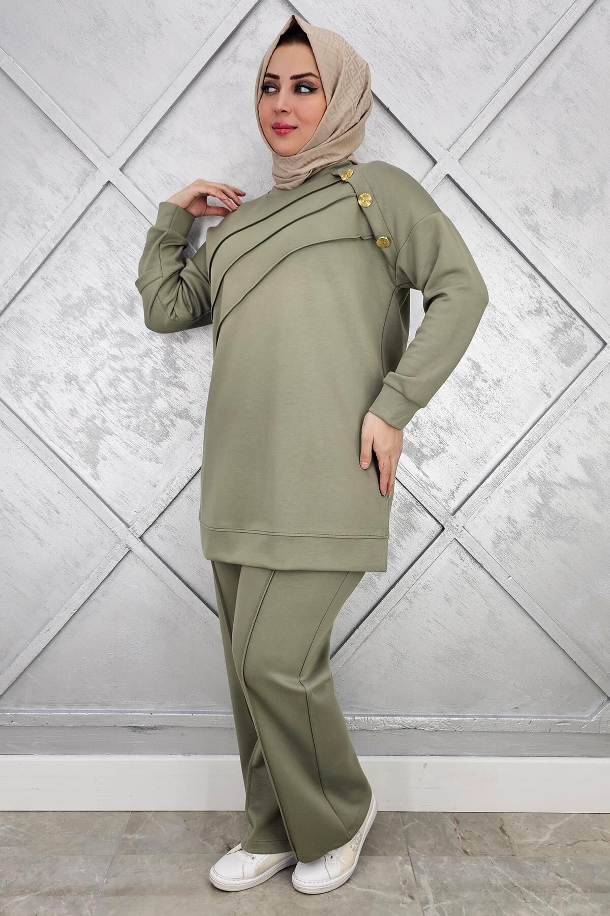 KADIN NERVÜR DİKİM DÜĞME DETAYLI TESETTÜR TAKIM HAKİ - 4 BEDEN