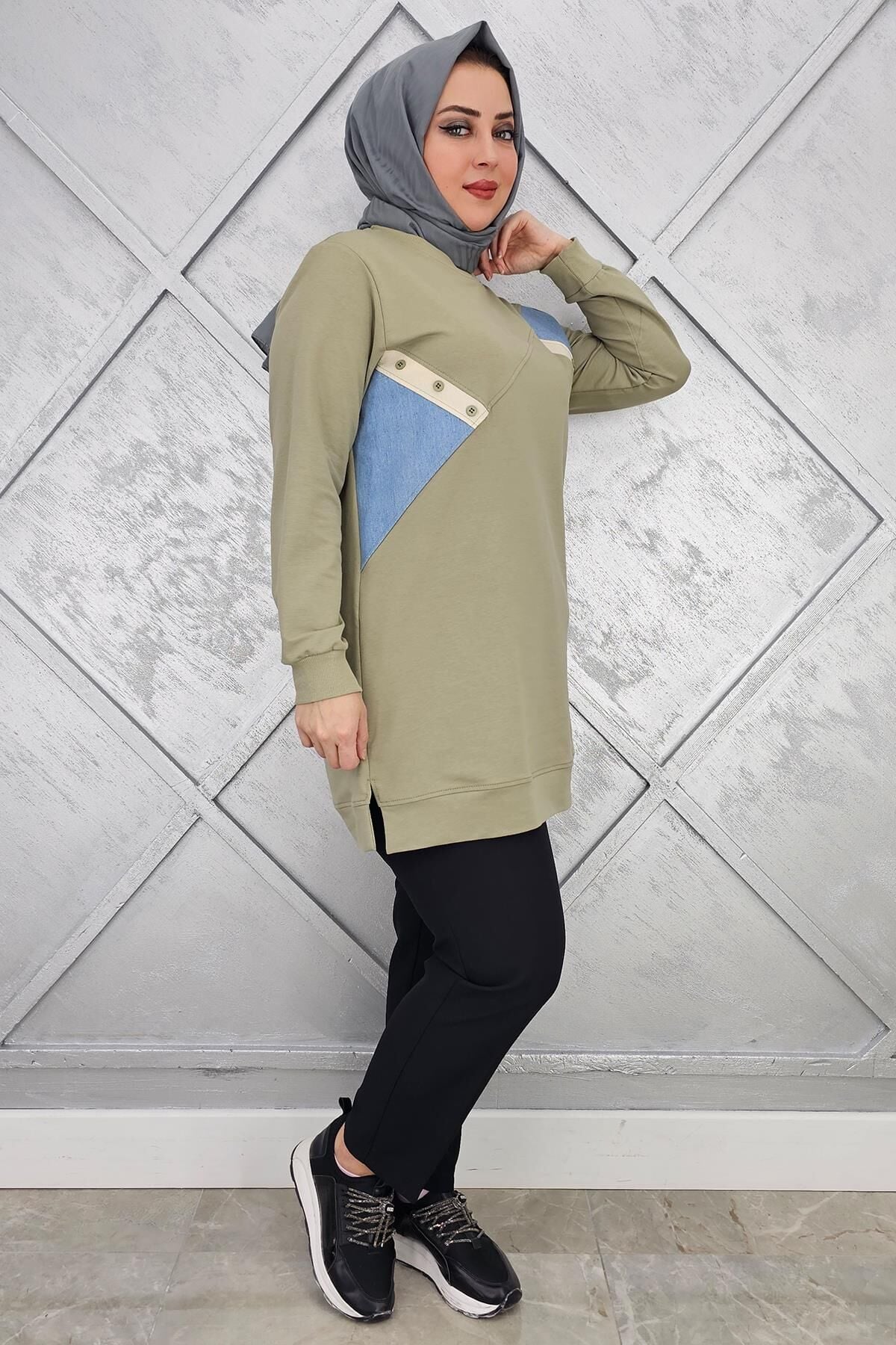 KADIN DÜĞME DETAYLI KOMBİNLİ TESETTÜR TUNİK MİNT YEŞİLİ - L