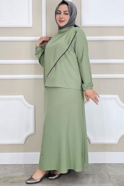 KADIN PÜSKÜL AKSESUARLI TESETTÜR TAKIM YEŞİL - 3 BEDEN