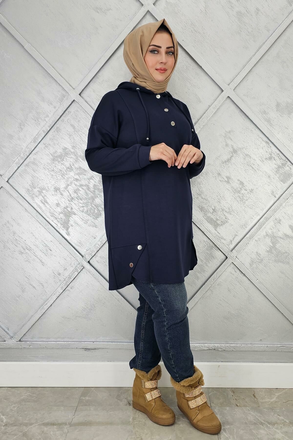 KADIN ÇIT ÇITLI KAPÜŞONLU TESETTÜR TUNİK LACİVERT - 4 BEDEN