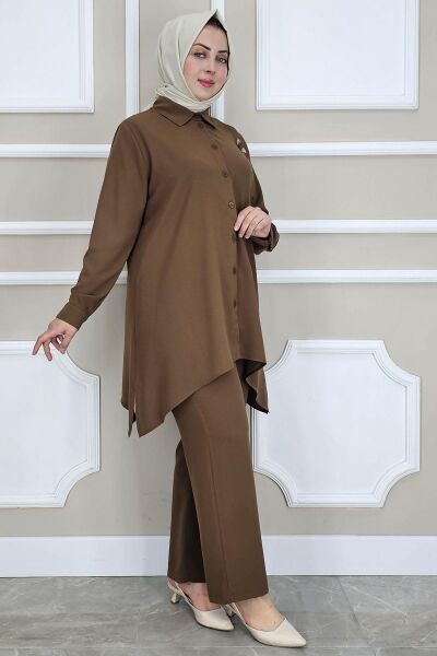 KADIN BROŞ DETAYLI TESETTÜR TAKIM KAHVERENGİ - 2 BEDEN
