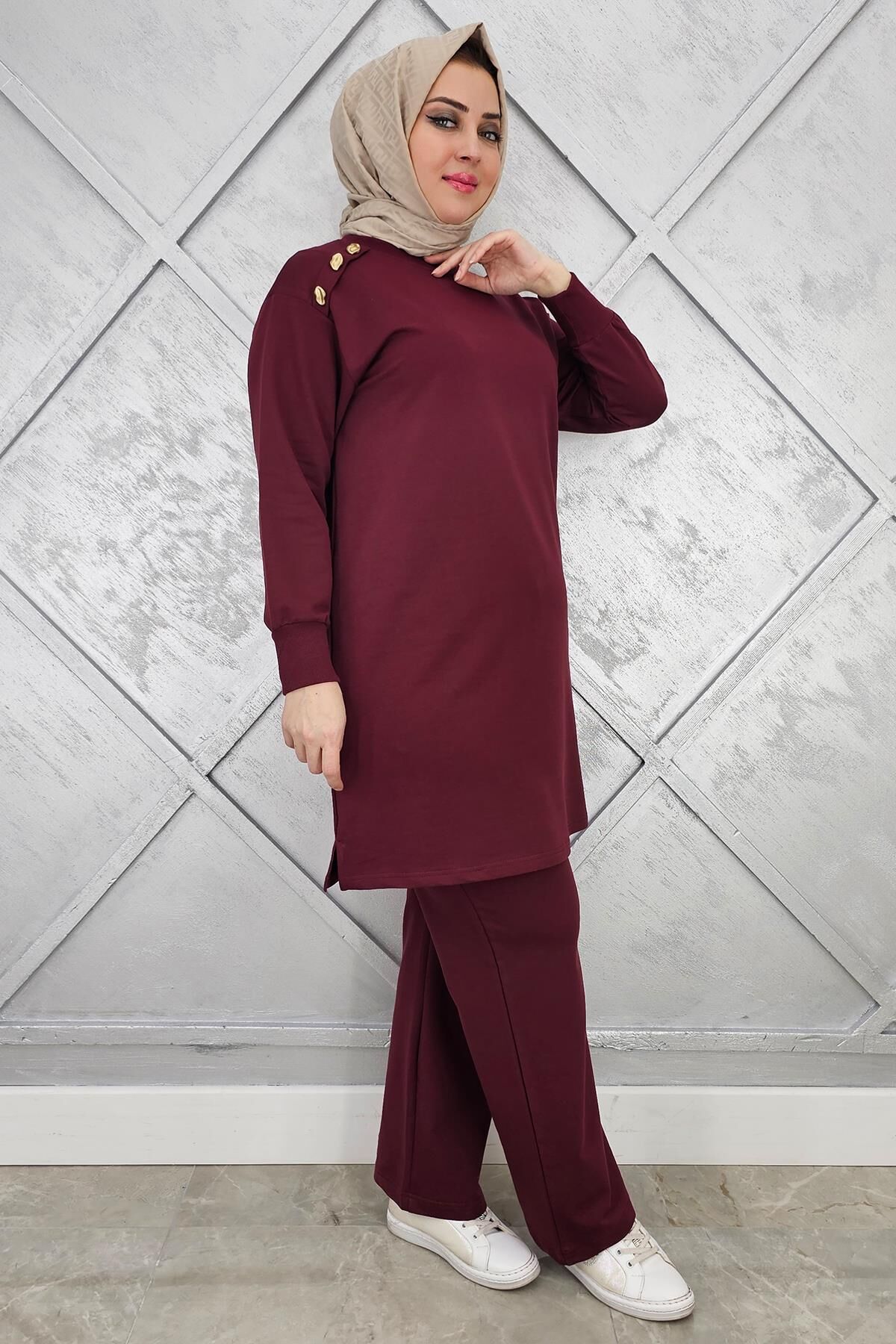 KADIN OMUZ DÜĞME DETAYLI TESETTÜR TAKIM BORDO - 2XL