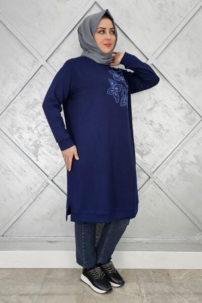 KADIN BASKI VE TAŞ DETAYLI TESETTÜR TUNİK LACİVERT - 5 BEDEN