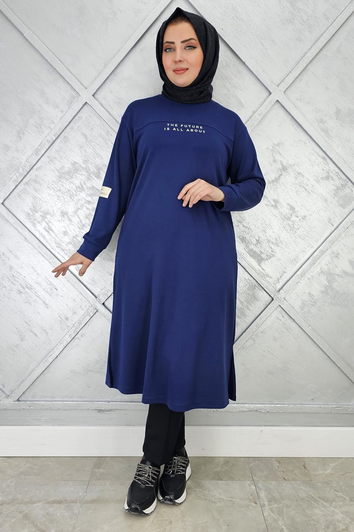 KADIN BASKI DETAYLI TESETTÜR TUNİK İNDİGO - 5 BEDEN