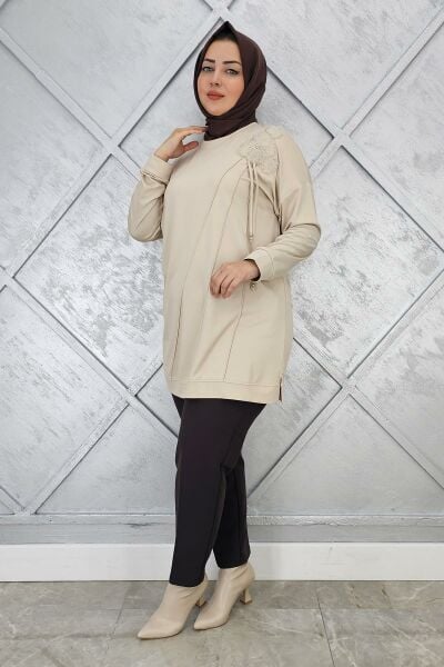 KADIN ÇİÇEKLİ NERVÜR DİKİM DETAYLI TESETTÜR TUNİK BEJ - 3 BEDEN