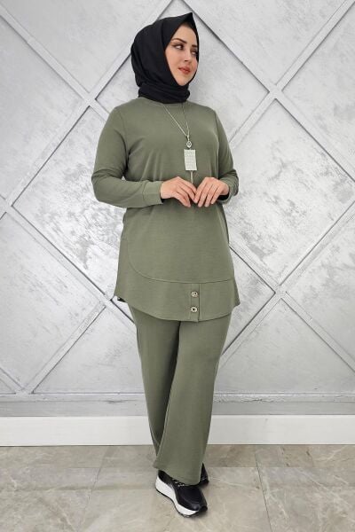 KADIN KOLYE DÜĞME DETAYLI TESETTÜR TAKIM HAKİ - 2 BEDEN