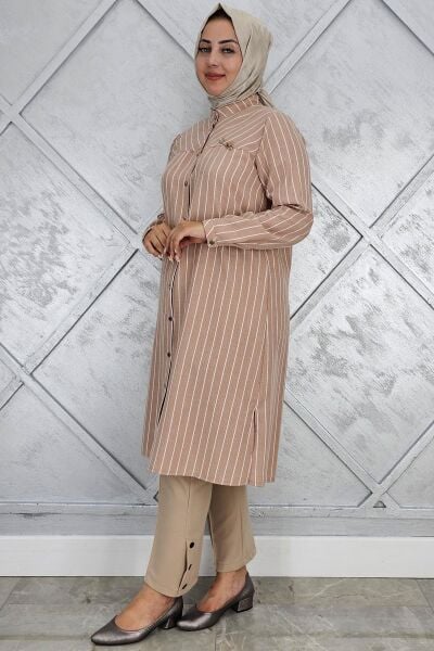 KADIN BROŞLU ÇİZGİLİ KETEN TESETTÜR GÖMLEK SOMON - 4 BEDEN