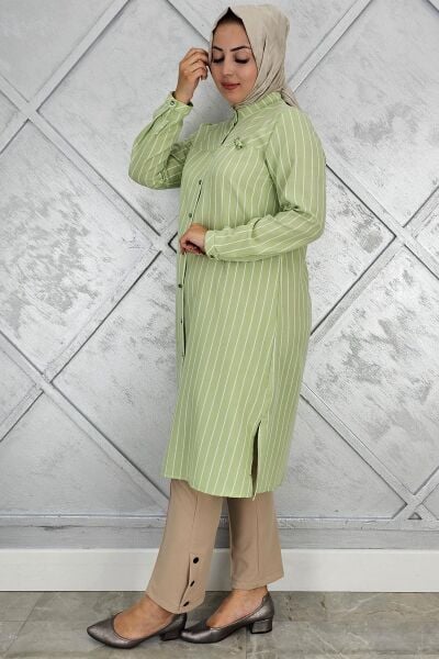 KADIN BROŞLU ÇİZGİLİ KETEN TESETTÜR GÖMLEK YEŞİL - 4 BEDEN