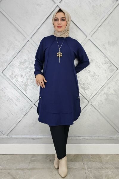 KADIN KOLYE VE DÜĞME DETAYLI TESETTÜR TUNİK LACİVERT - 3 BEDEN