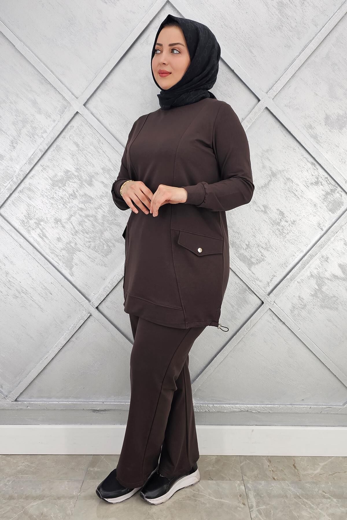 KADIN CEP GÖRÜNÜMLÜ TESETTÜR TAKIM KAHVERENGİ - 3XL