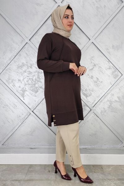 KADIN NERVÜR DİKİM DÜĞME DETAYLI TESETTÜR TUNİK KAHVERENGİ - 2 BEDEN