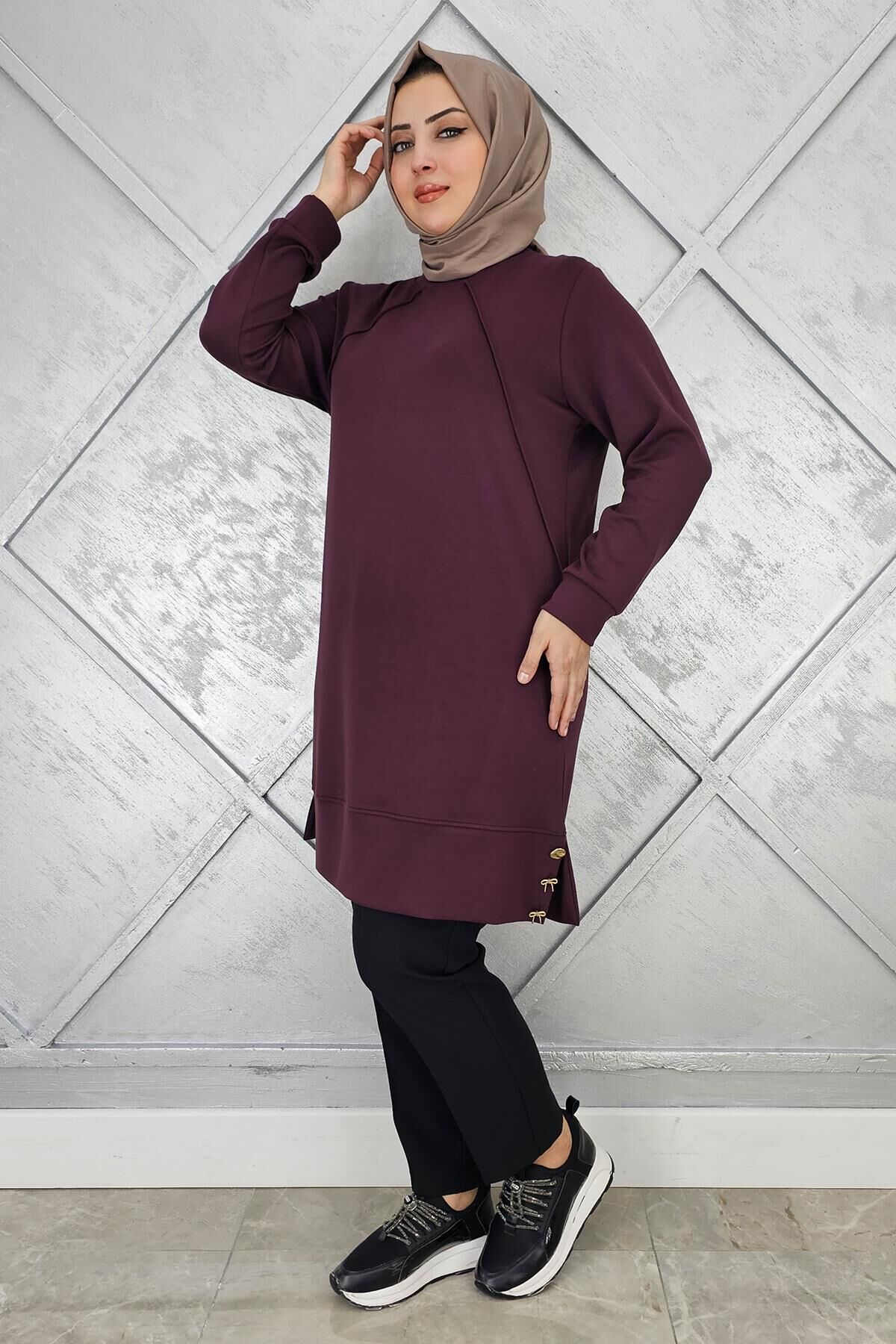 KADIN NERVÜR DİKİM DÜĞME DETAYLI TESETTÜR TUNİK BORDO - 2 BEDEN