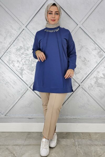 KADIN NERVÜR DİKİM İNCİ KOLYE DETAYLI TESETTÜR TUNİK İNDİGO - ARA BEDEN
