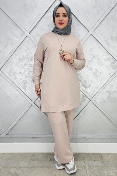 KADIN DÜĞME DETAYLI TESETTÜR TAKIM BEJ - L