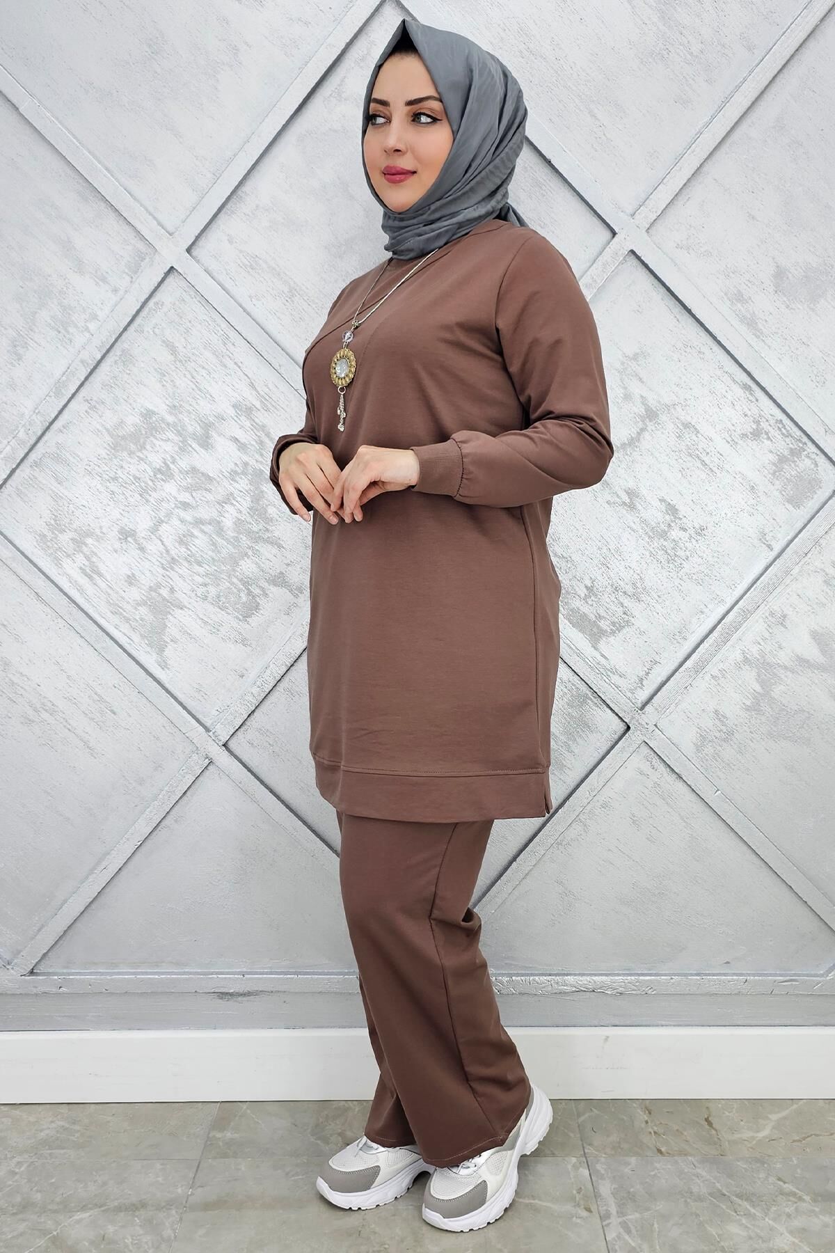 KADIN DÜĞME DETAYLI TESETTÜR TAKIM VİZON - L