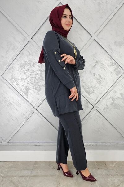 KADIN KOLYE DETAYLI TESETTÜR TAKIM SİYAH - 4 BEDEN