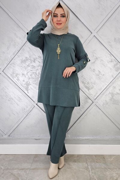 KADIN KOLYE DETAYLI TESETTÜR TAKIM YEŞİL - 5 BEDEN
