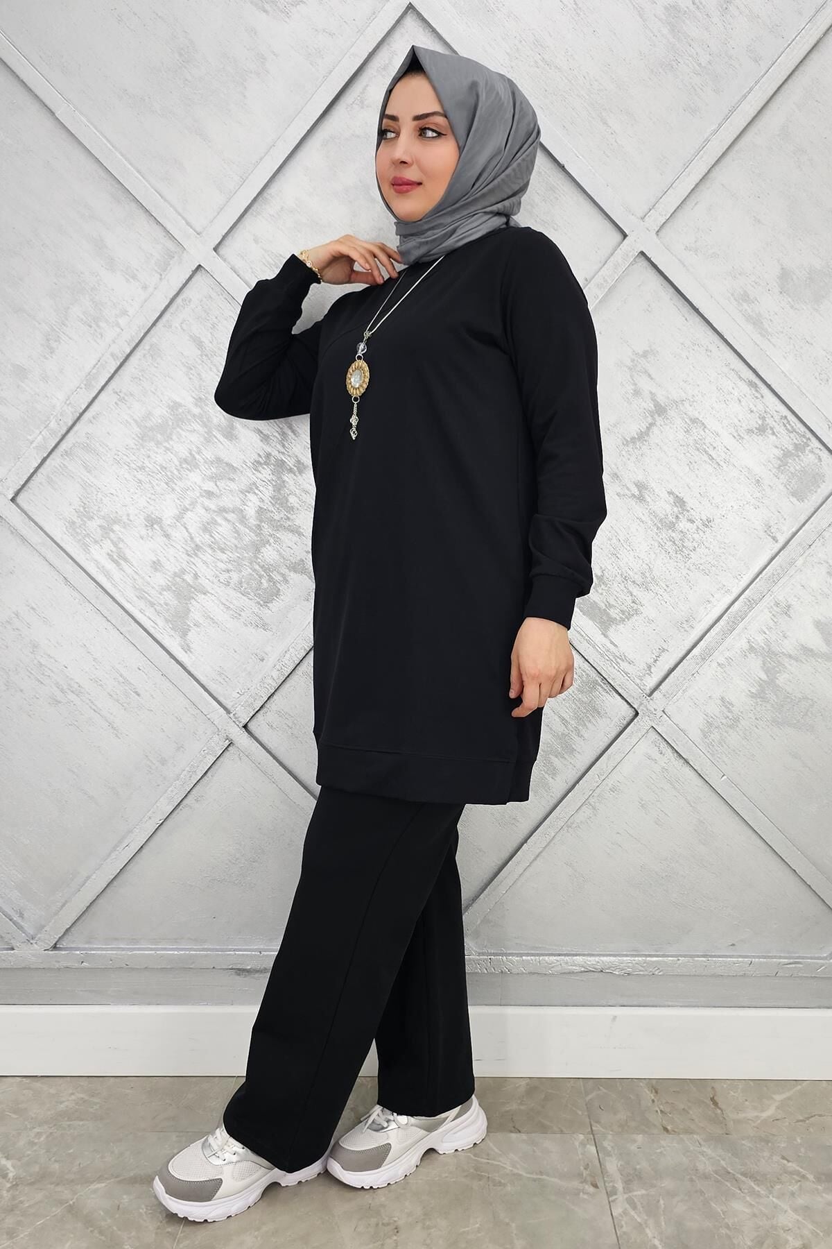 KADIN DÜĞME DETAYLI TESETTÜR TAKIM SİYAH - 3XL