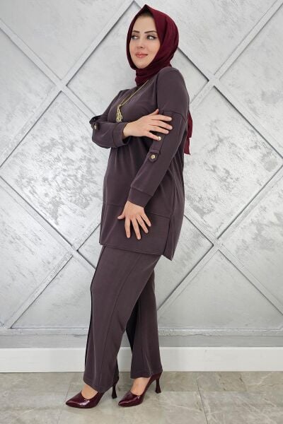 KADIN KOLYE DETAYLI TESETTÜR TAKIM KAHVERENGİ - 5 BEDEN