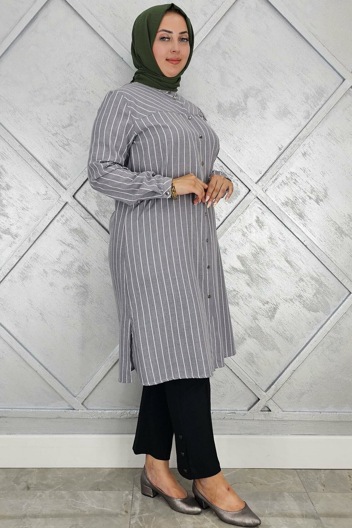 PYS KADIN BROŞLU ÇİZGİLİ KETEN TESETTÜR GÖMLEK GRİ - 5 BEDEN