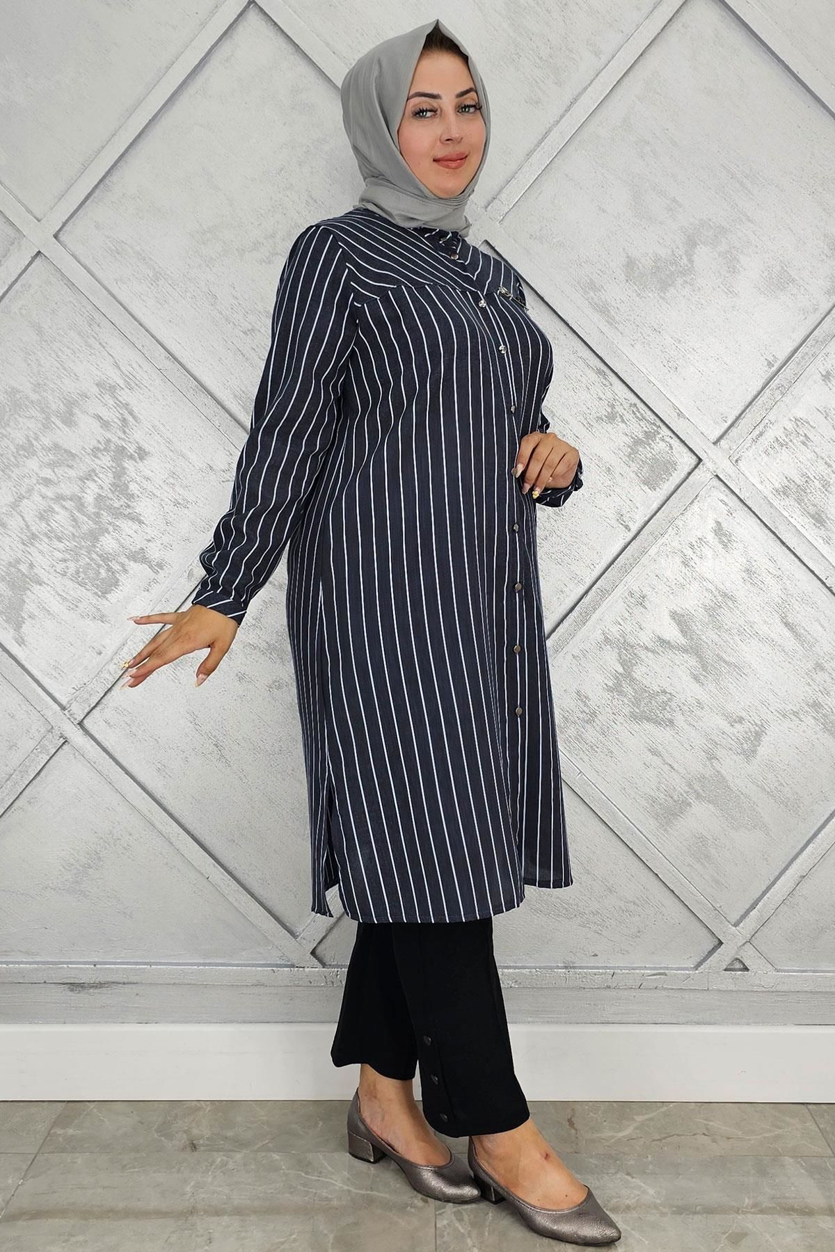 PYS KADIN BROŞLU ÇİZGİLİ KETEN TESETTÜR GÖMLEK SİYAH - 4 BEDEN