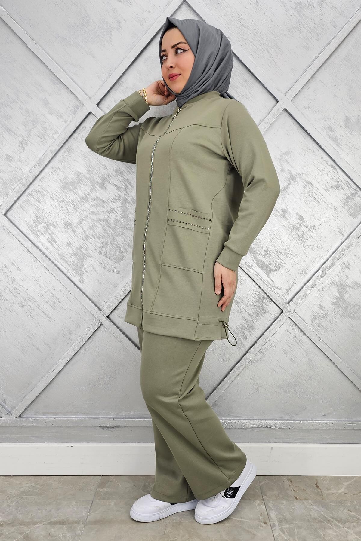 KADIN CEBİ YAŞ DETAYLI FERMUARLI TESETTÜR TAKIM HAKİ - 2 BEDEN