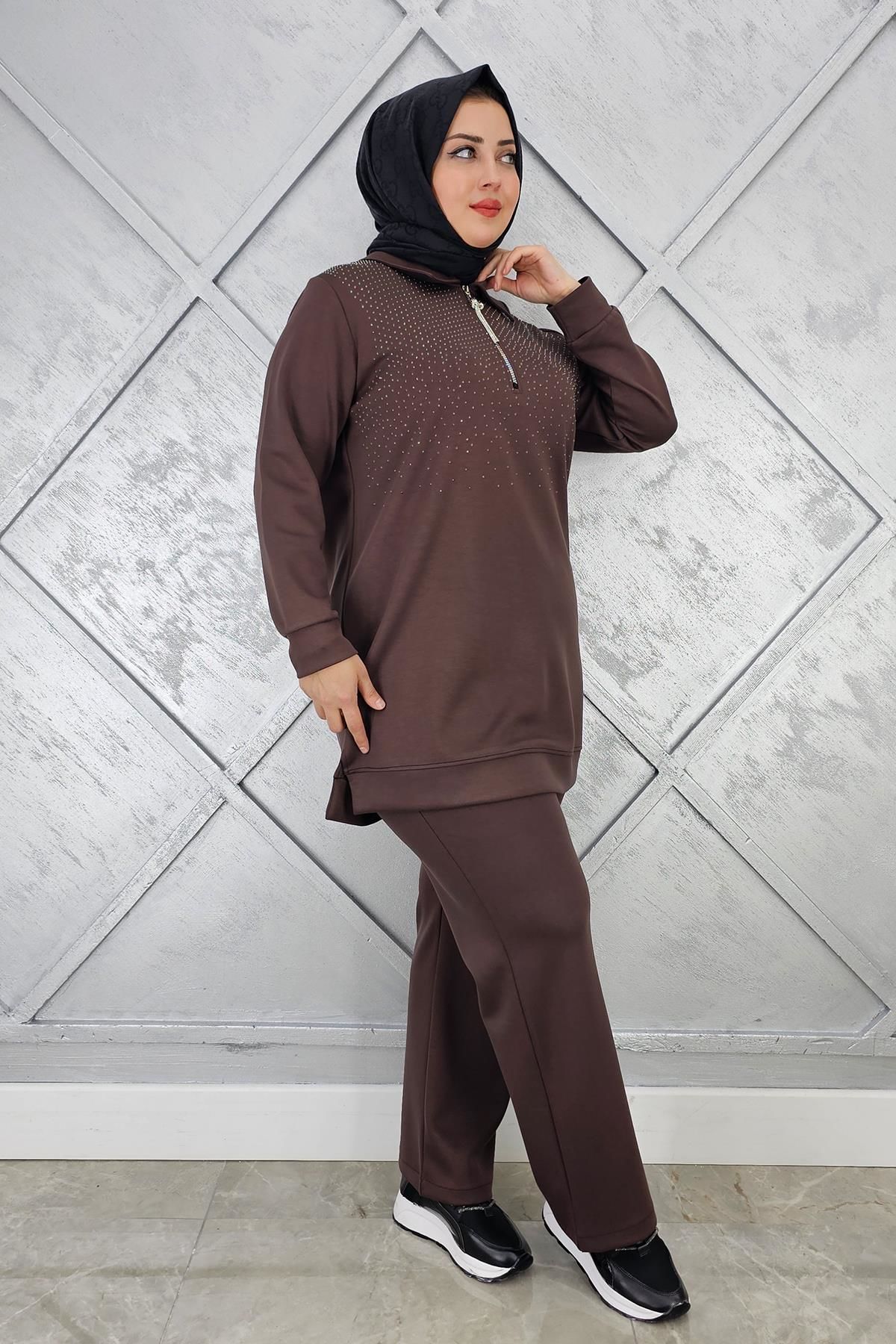 KADIN BEDEN TAŞ DRTAYLI TESETTÜR TAKIM KAHVERENGİ - 4 BEDEN