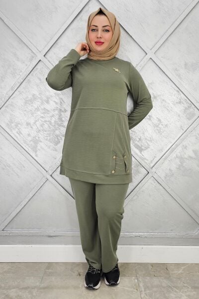 KADIN BROŞ DETAYLI TESETTÜR TAKIM HAKİ - 5 BEDEN