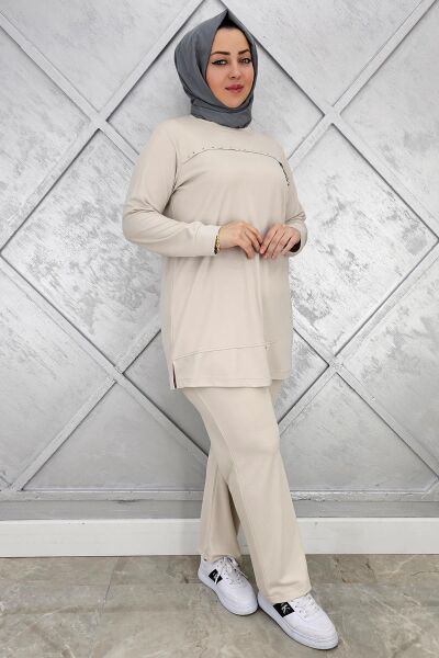 KADIN DÜĞME VE TAŞ DETAYLI TESETTÜR TAKIM TAŞ - 4 BEDEN