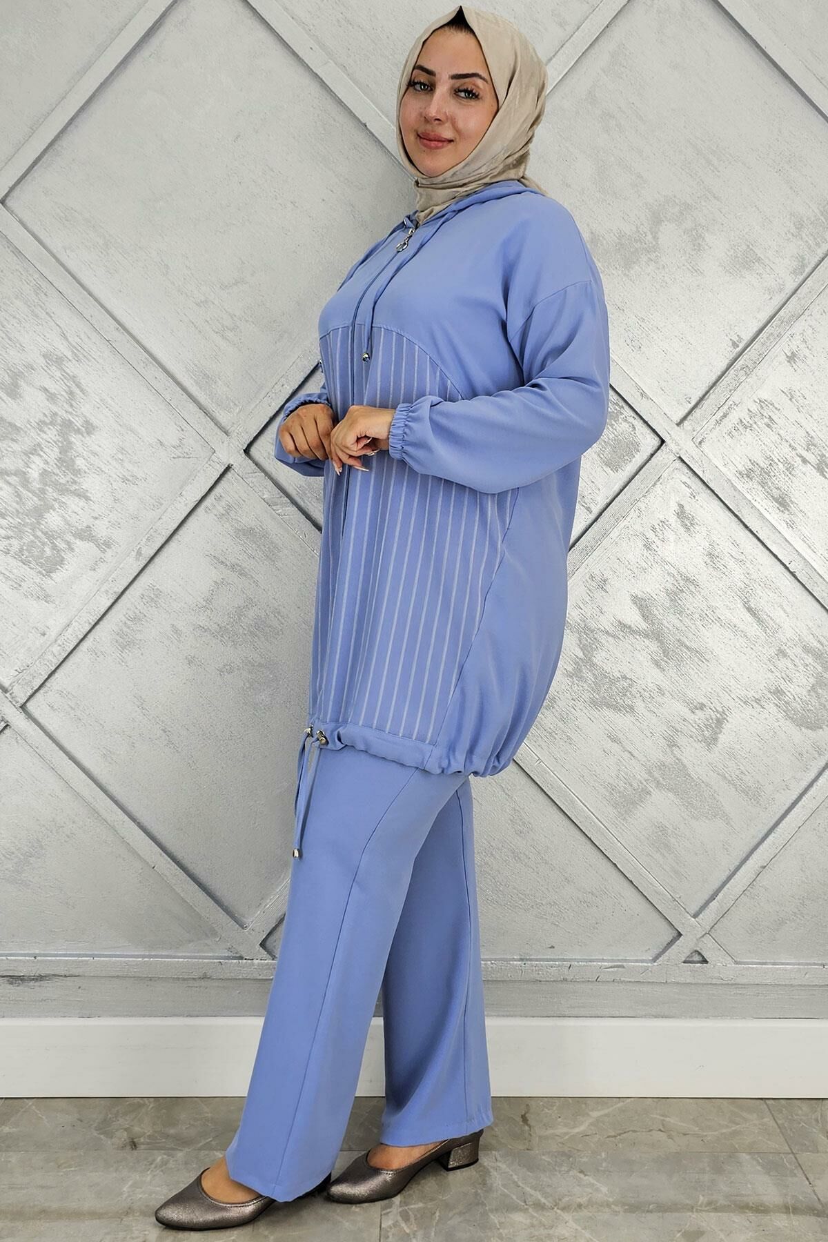 PYS KADIN DESEN KOMBİNLİ TESETTÜR TAKIM MAVİ - 4 BEDEN