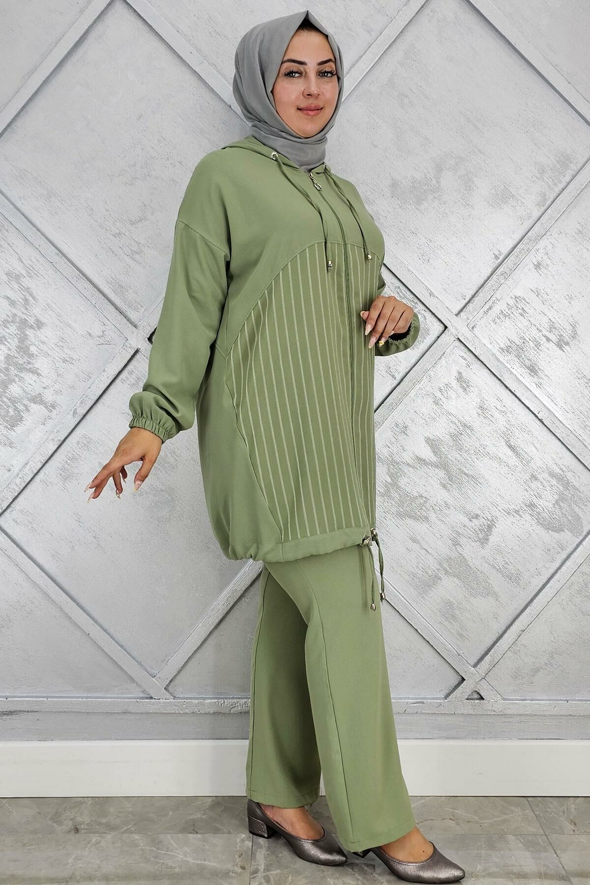 PYS KADIN DESEN KOMBİNLİ TESETTÜR TAKIM YEŞİL - 4 BEDEN