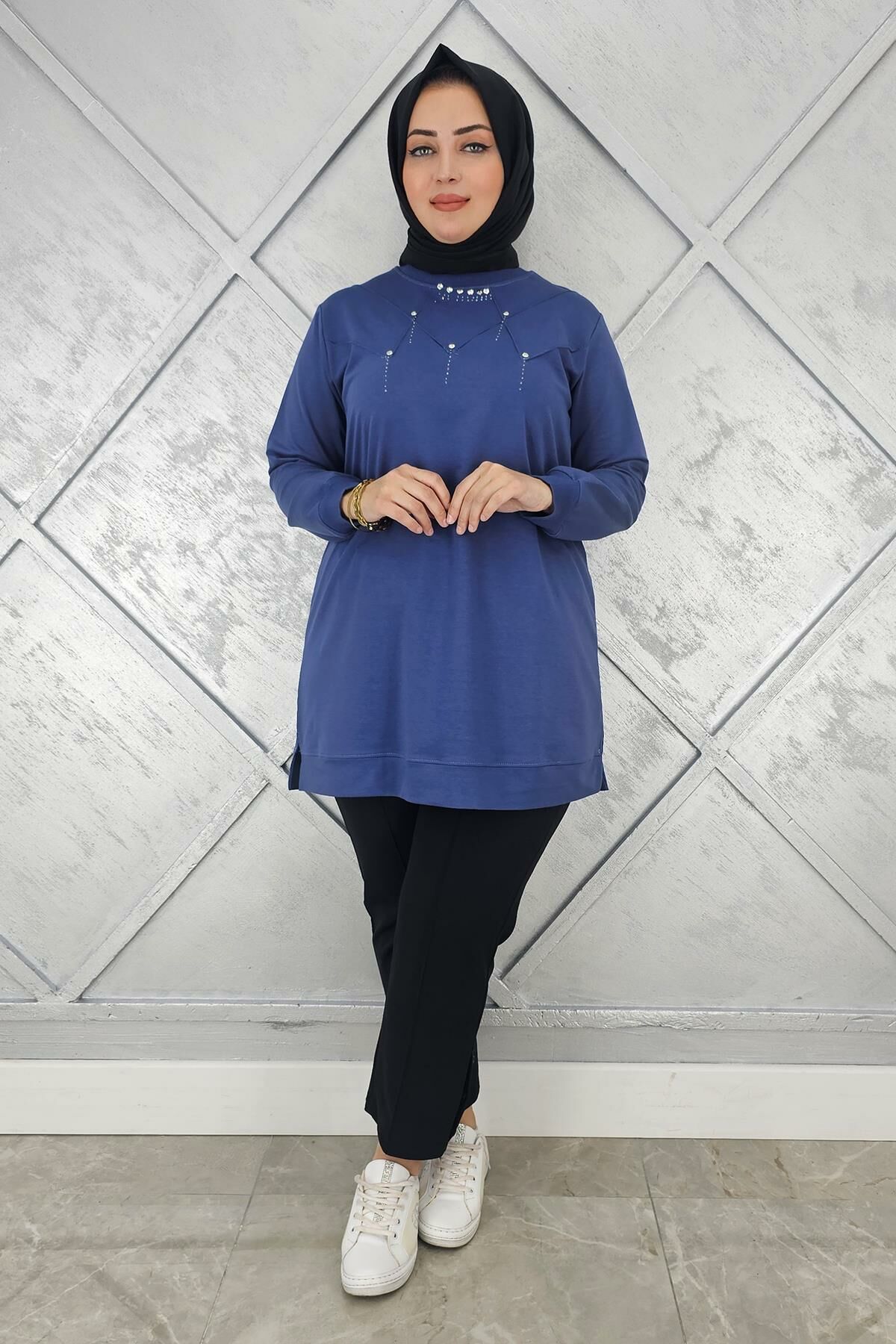 KADIN TAŞ DETAYLI TESETTÜR TUNİK