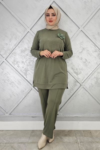 KADIN DİKME VE TAŞ DETAYLI TESETTÜR TAKIM