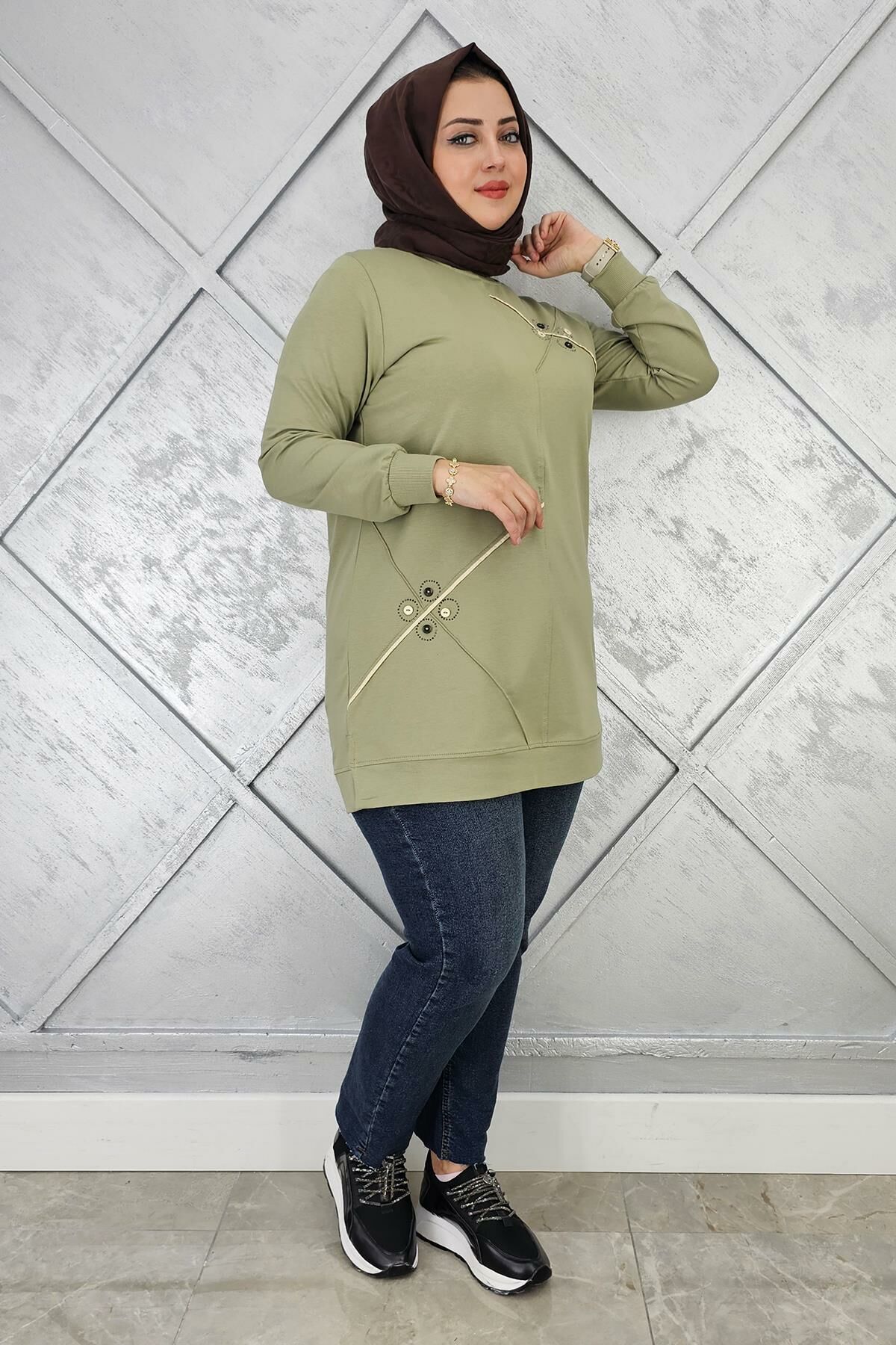 KADIN DÜĞME VE TAŞ AKSESUARLI TESETTÜR TUNİK MİNT YEŞİLİ - L