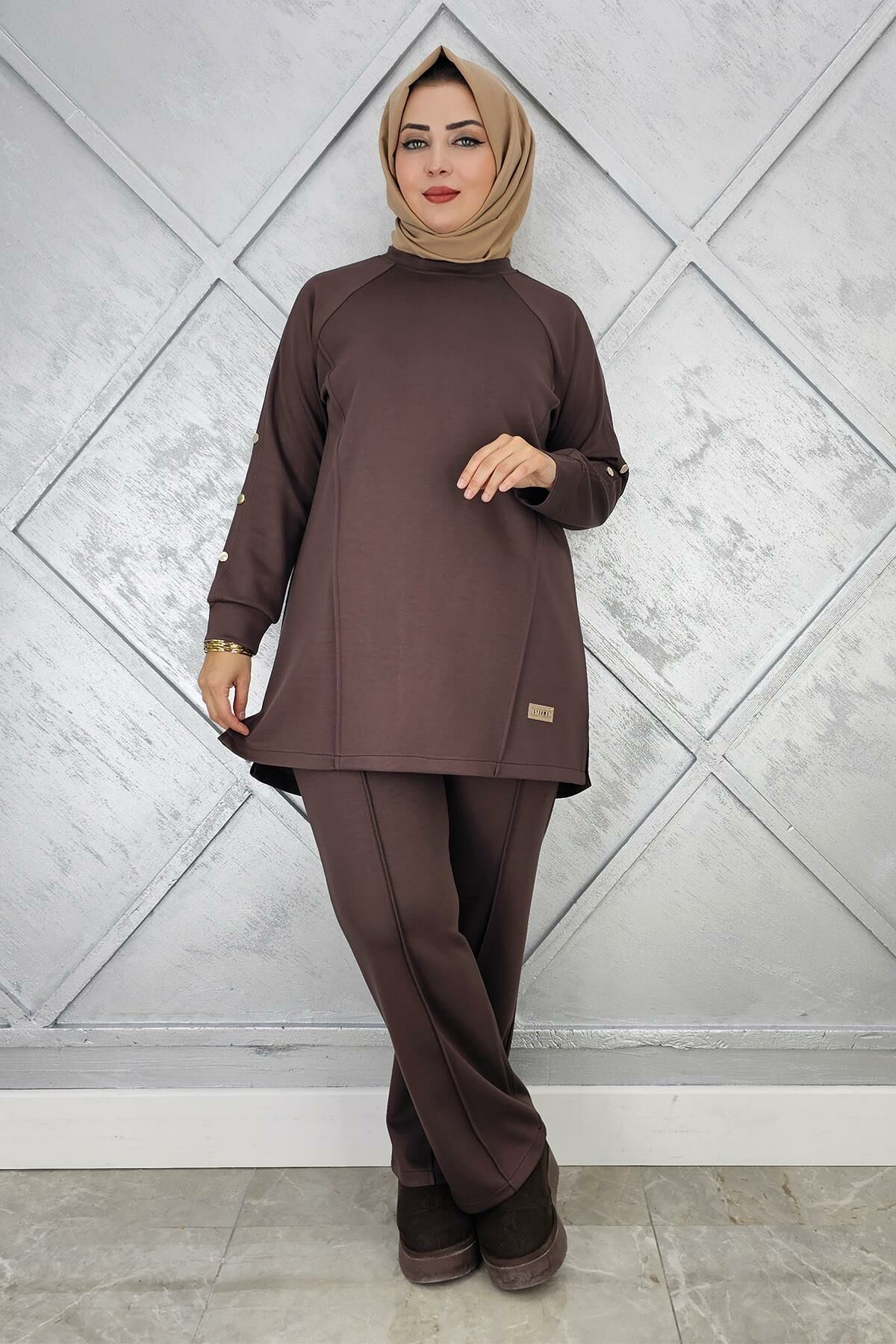 KADIN KOL DÜĞME DETAYLI TESETTÜR TAKIM