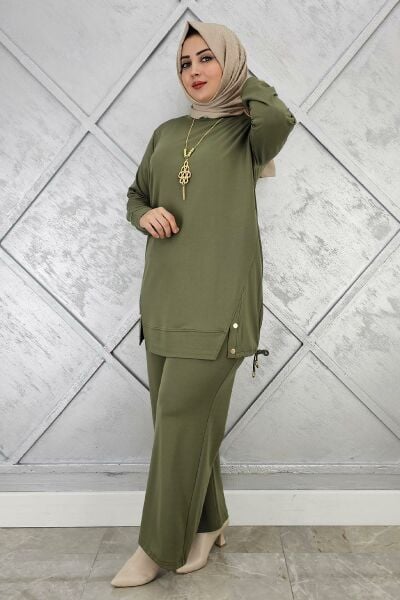 KADIN KOLYE DETAYLI TESETTÜR TAKIM HAKİ - 4 BEDEN