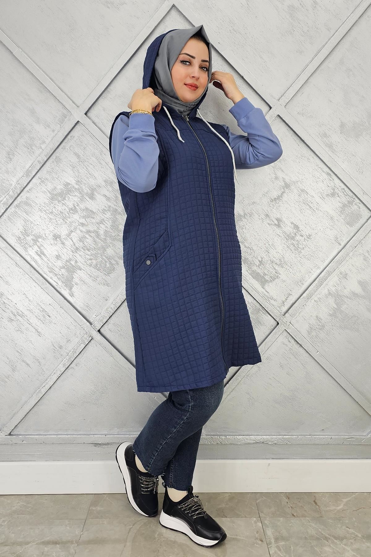 KADIN KAPİTONE CEPLERİ DÜĞME DETAYLI KAPİTONE YELEK LACİVERT - 4 BEDEN