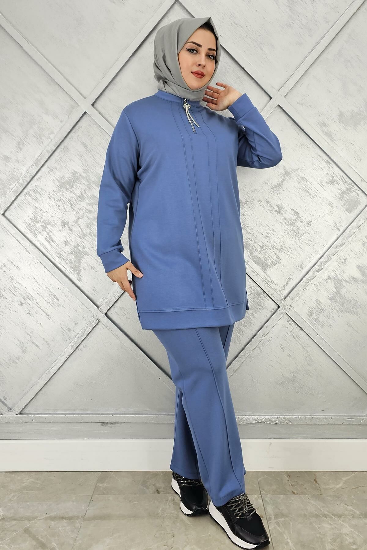 KADINFERMUAR DETAYLI TESETTÜR TAKIM MAVİ - 4 BEDEN