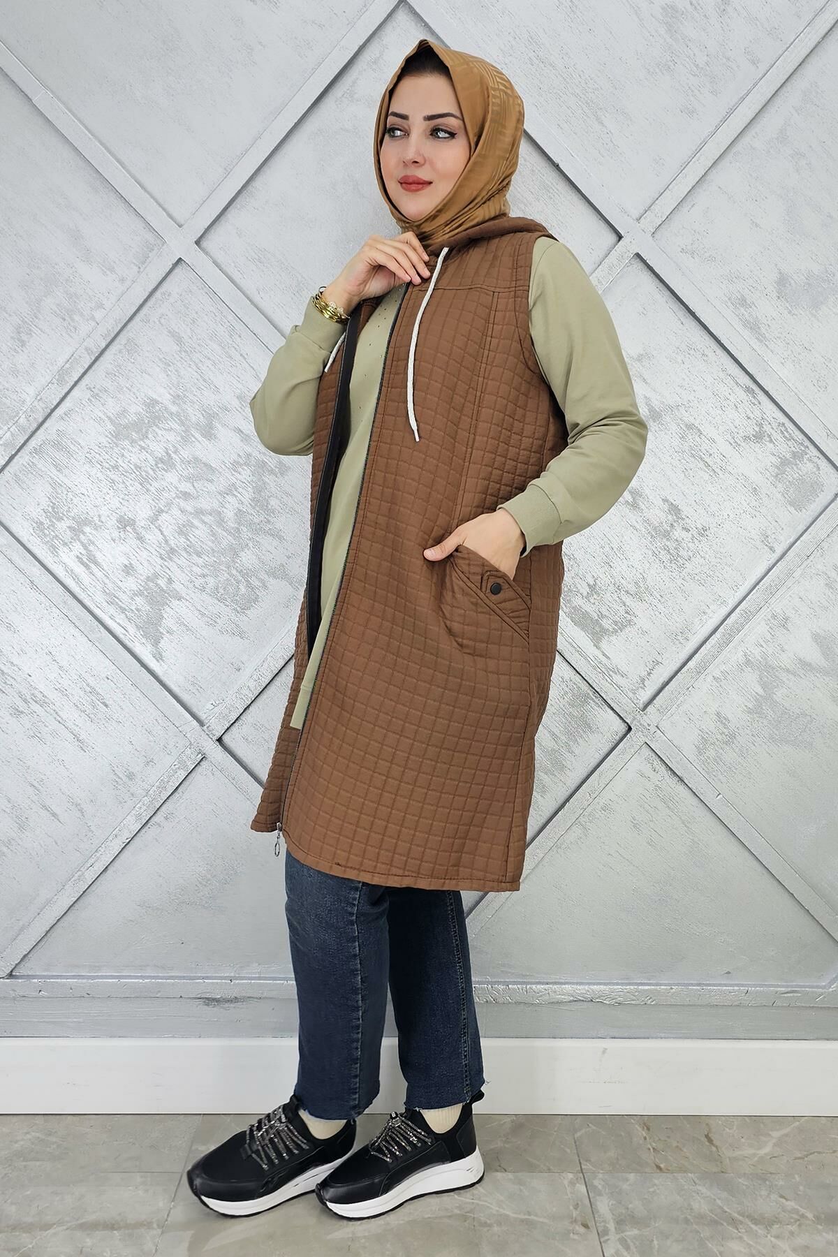 KADIN KAPİTONE CEPLERİ DÜĞME DETAYLI KAPİTONE YELEK KAHVERENGİ - 5 BEDEN