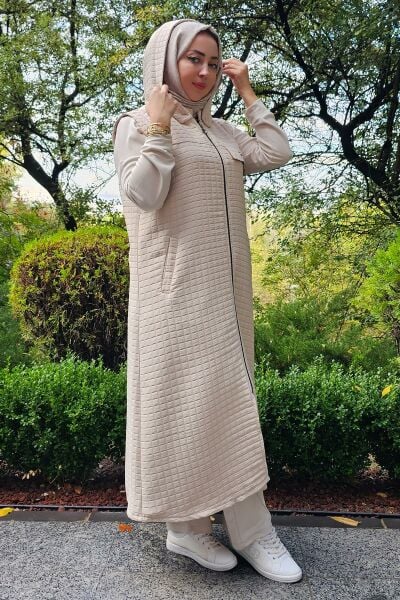 KADIN CEPLİ SALLANTI AKSESUARLI TESETTÜR YELEK KREM - 5 BEDEN