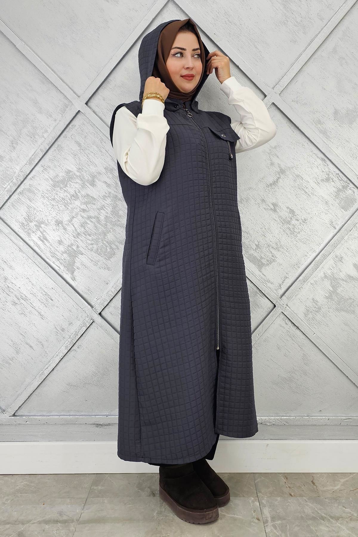 KADIN CEPLİ SALLANTI AKSESUARLI TESETTÜR YELEK GRİ - 5 BEDEN