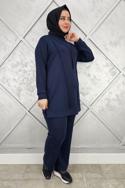 KADIN NERVÜR DİKİM ARMA DETAYLI TESETTÜR TAKIM LACİVERT - L