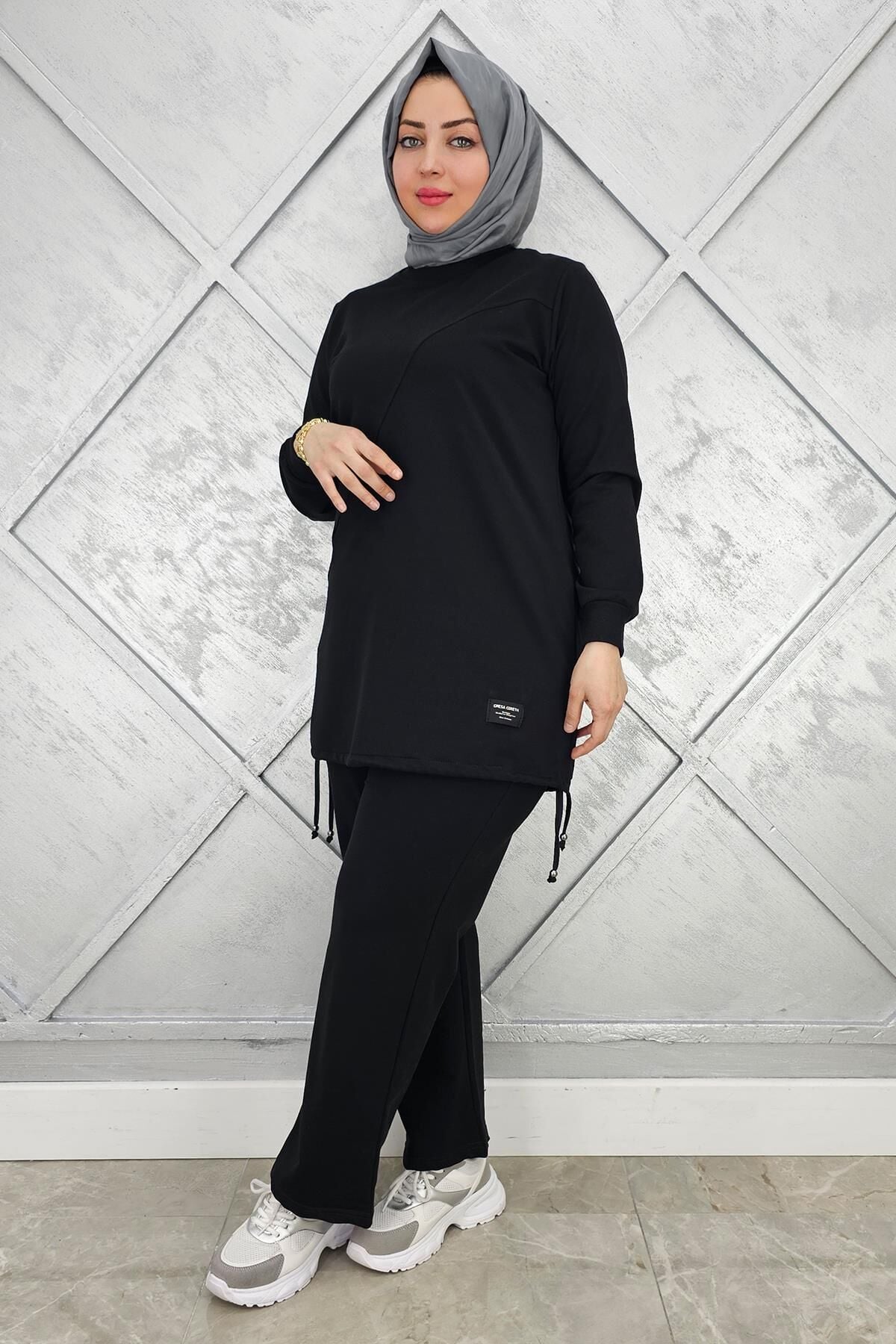KADIN ARMA DETAYLI TESETTÜR TAKIM SİYAH - L