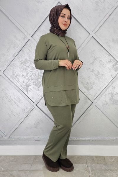 KADIN KOLYE VE TAŞ DETAYLI TESETTÜR TAKIM HAKİ - 4 BEDEN