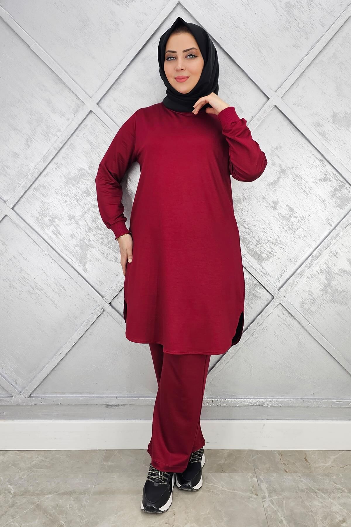 KADIN BASİC REÇMELİ TESETTÜR TAKIM BORDO - 4 BEDEN