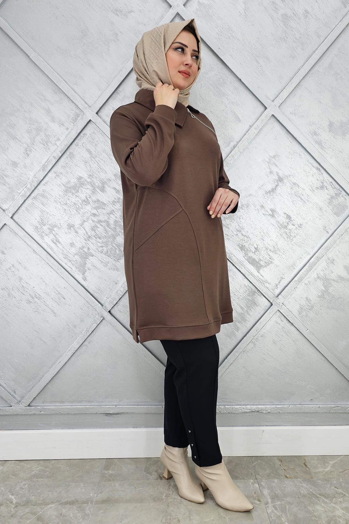 KADIN FERMUAR DETAYLI TESETTÜR TUNİK 4 BEDEN